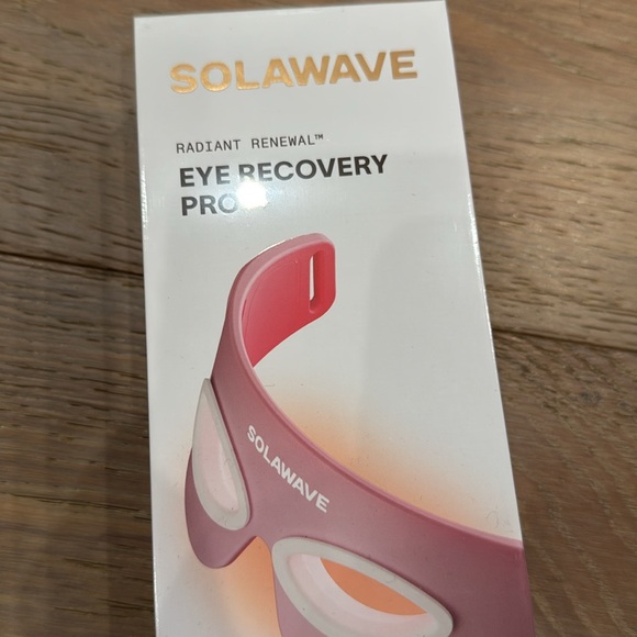 New Solawave Eye Recovery Pro LED light - Picture 2 of 5